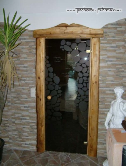 Saunatür mit Holzrahmen