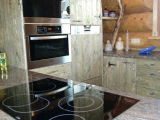 K&uuml;chenarbeitsplatte aus Naturstein Paradieso Bash