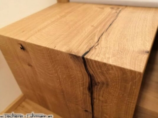 Durchlaufende Maserung über Gehrung